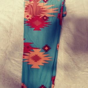 LulaRoe TC Mint Aztec Leggings